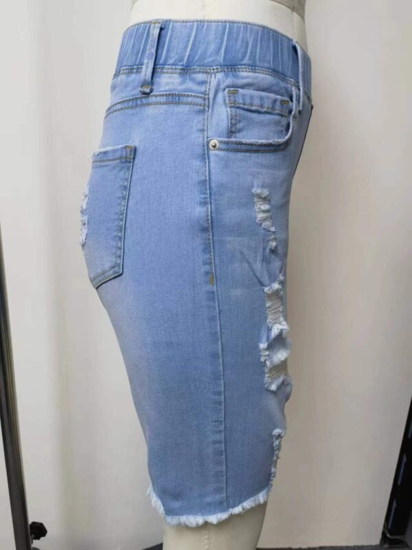 pull on short
