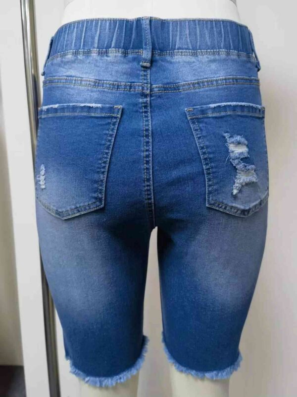 pull on short