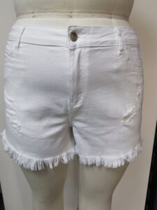 fray hem short white