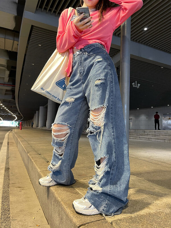Women's High Waisted Distressed Denim Jeans